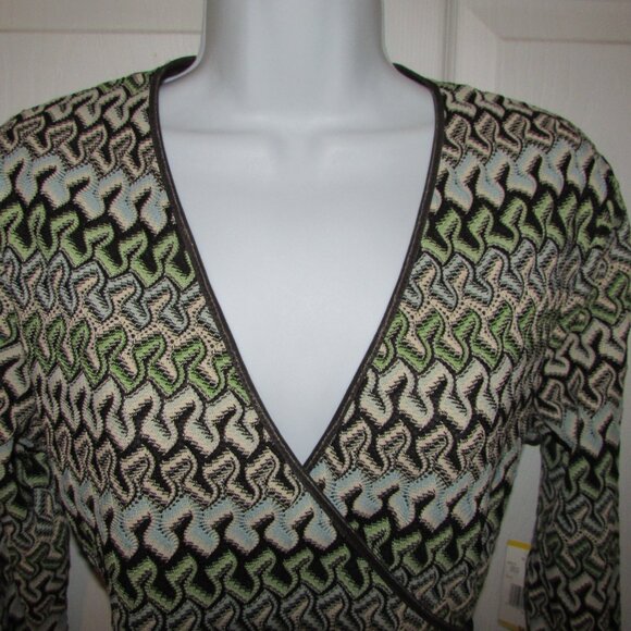 JONES NEW YORK Textured Wrap Top - Med - NEW - Picture 7 of 8